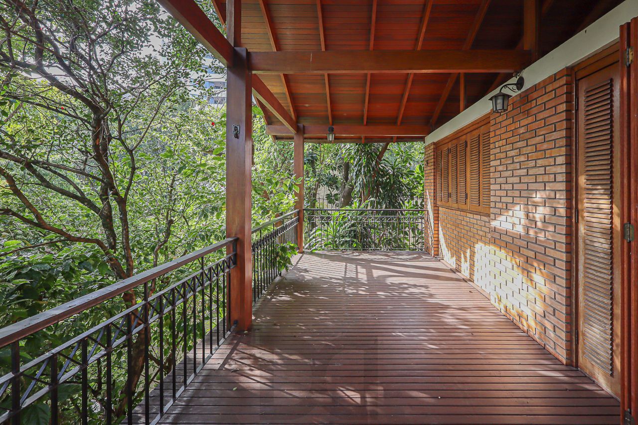 Casa em Petrópolis com terreno de 460 m2 — foto 69