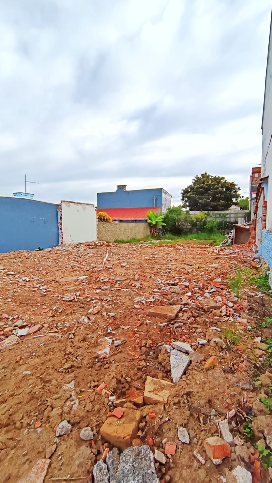 Terreno no bairro Jardim Sabará em Porto Alegre — foto 1