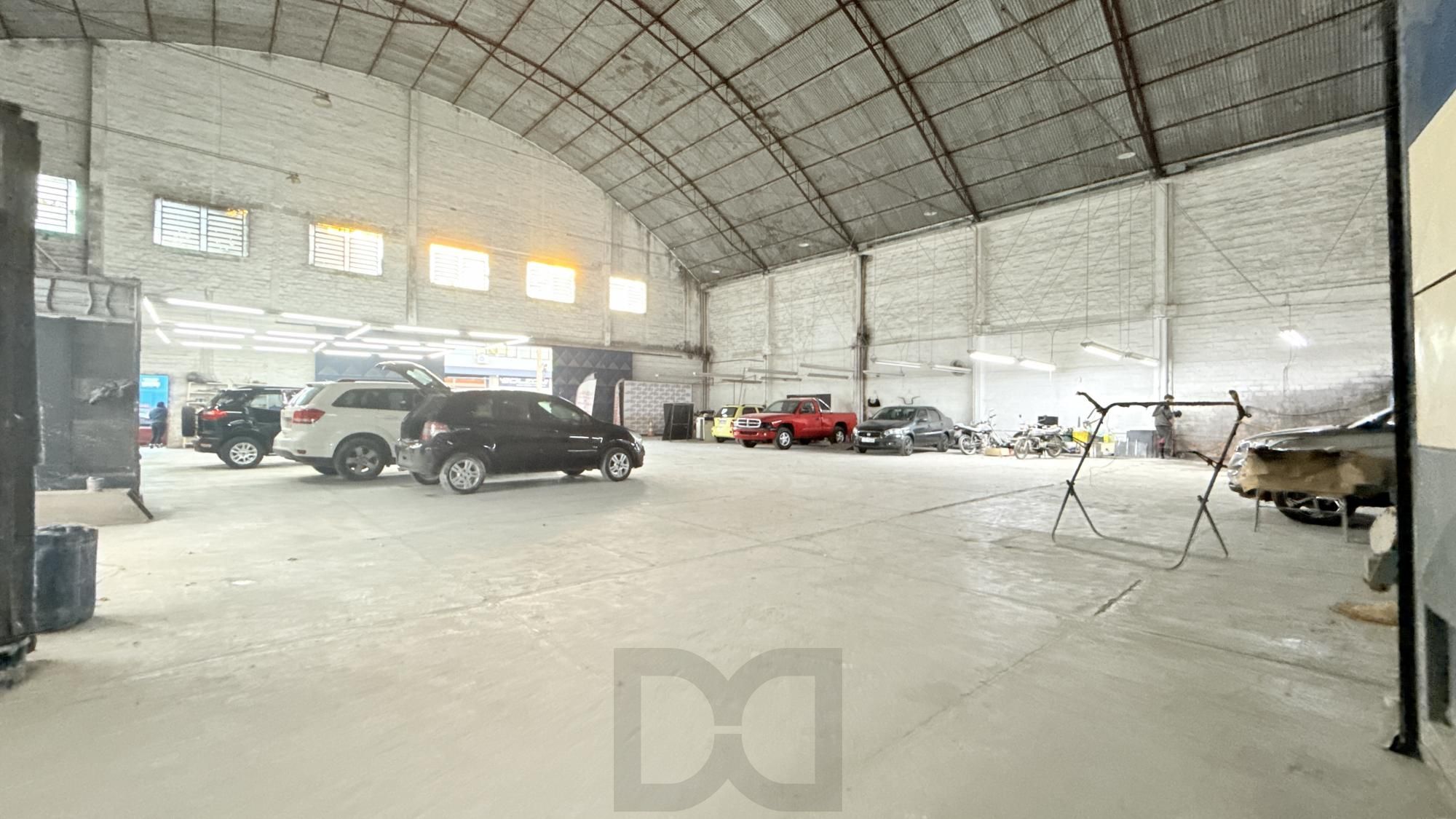 VENDE PAVILHÃO COM 1036 M² CONSTRUÍDOS EM TERRENO DE 1156M² COM TESTADA DE 29,20². — foto 9