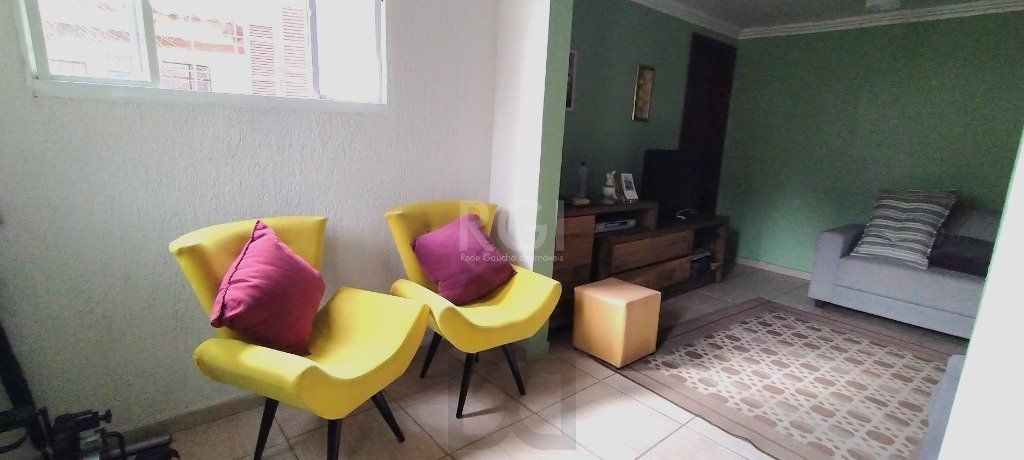 Casa para Venda - 162m², 3 dormitórios, sendo 1 suites, 3 vagas - Agronomia — foto 2