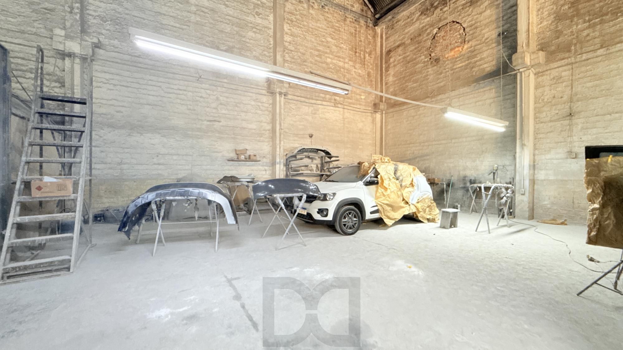 VENDE PAVILHÃO COM 1036 M² CONSTRUÍDOS EM TERRENO DE 1156M² COM TESTADA DE 29,20². — foto 14