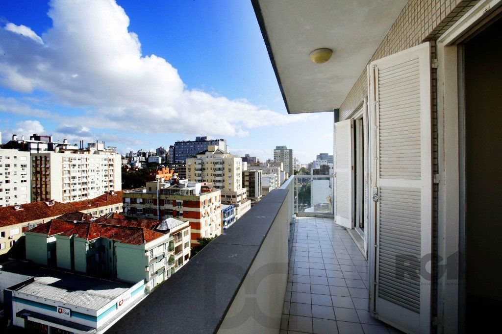 Vendo excelente cobertura com vista cinematografia, no Bairro Floresta. — foto 42