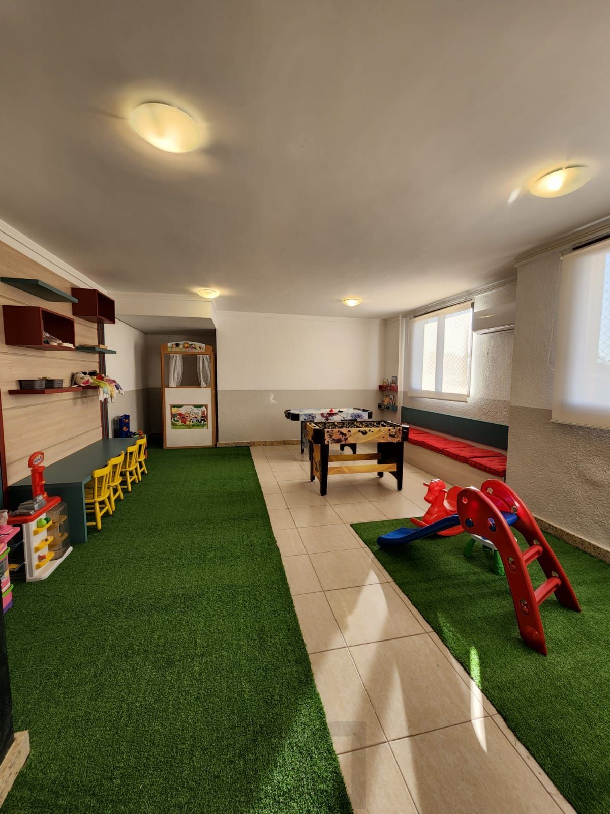 Apartamento 03 dormitórios no Bairro Cristo Redentor em Porto Alegre. — foto 12