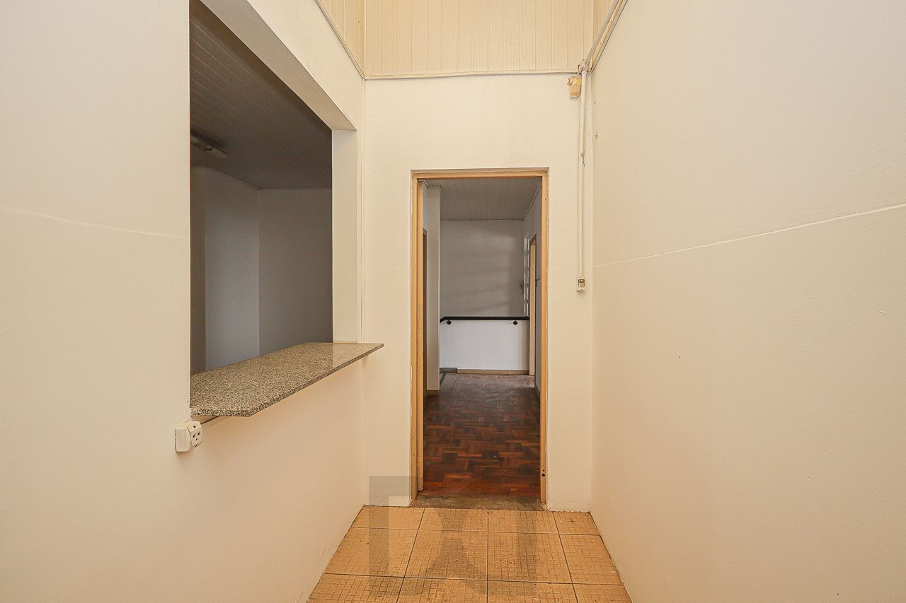 Prédio Comercial com entrada para caminhão — foto 20