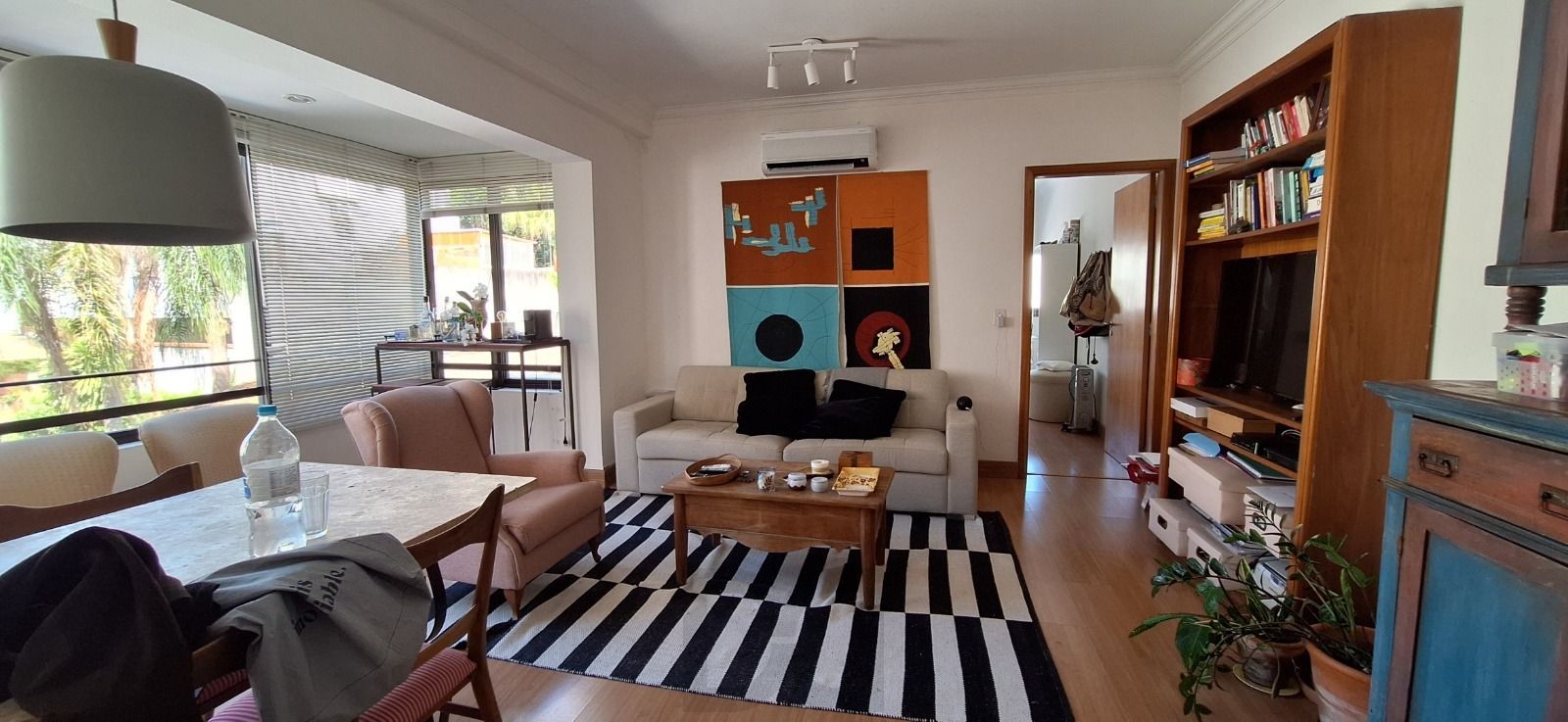 Apartamento 01 dormitório com garagem no Mont Serrat — foto 1