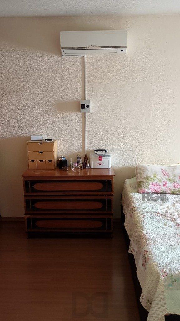 Com 2 quartos espaçosos, 1 banheiro, e 1 vaga de garagem — foto 8