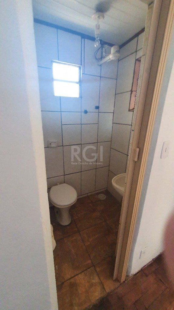 Casa para Venda - 290m², 4 dormitórios, sendo 2 suites, 2 vagas - Cascata — foto 14
