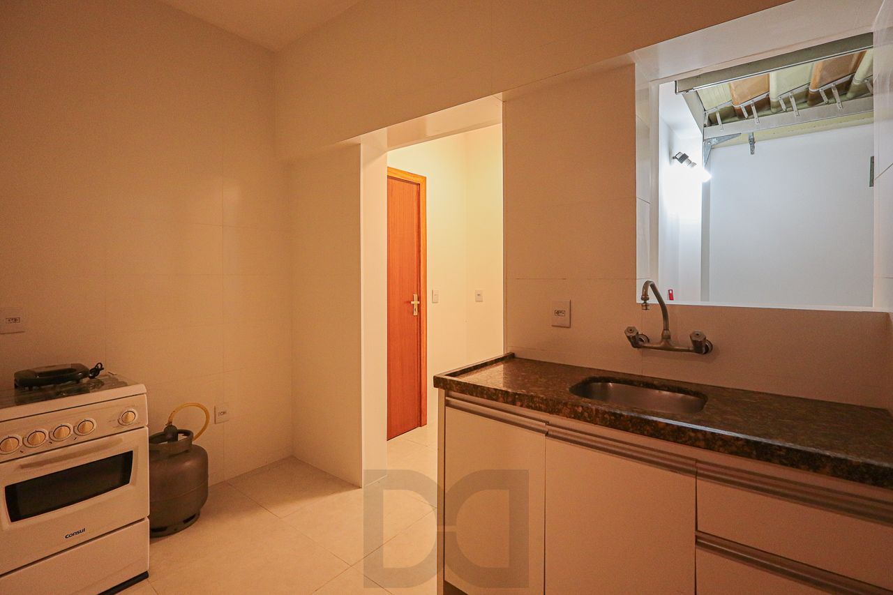 Apartamento 1 dormitório,  com garagem, 50m2, Bairro Higienópolis — foto 16