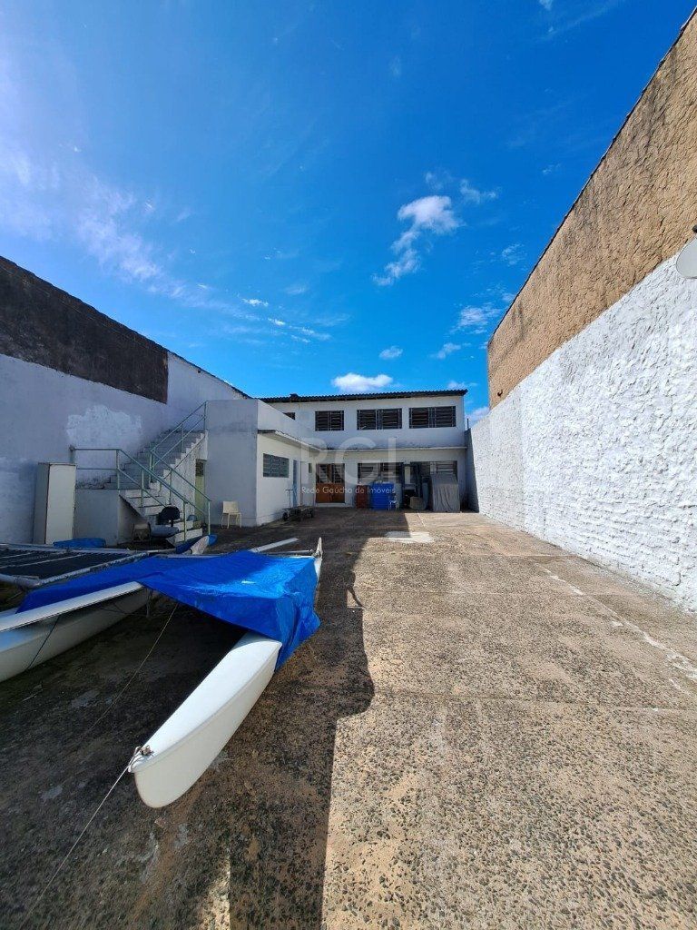 Casa comercial no 4 distrito de Porto Alegre — foto 27