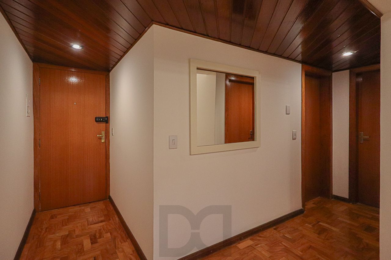 Apartamento 1 dormitório,  com garagem, 50m2, Bairro Higienópolis — foto 5