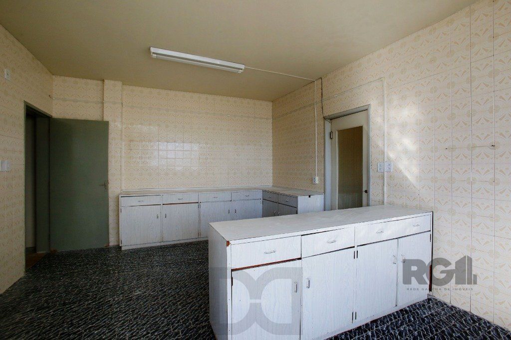 Vendo excelente cobertura com vista cinematografia, no Bairro Floresta. — foto 70