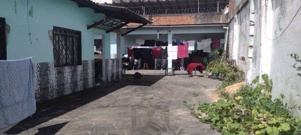 INVESTIMENTO: Prédio com Bairro partenon em Porto Alegre. — foto 4