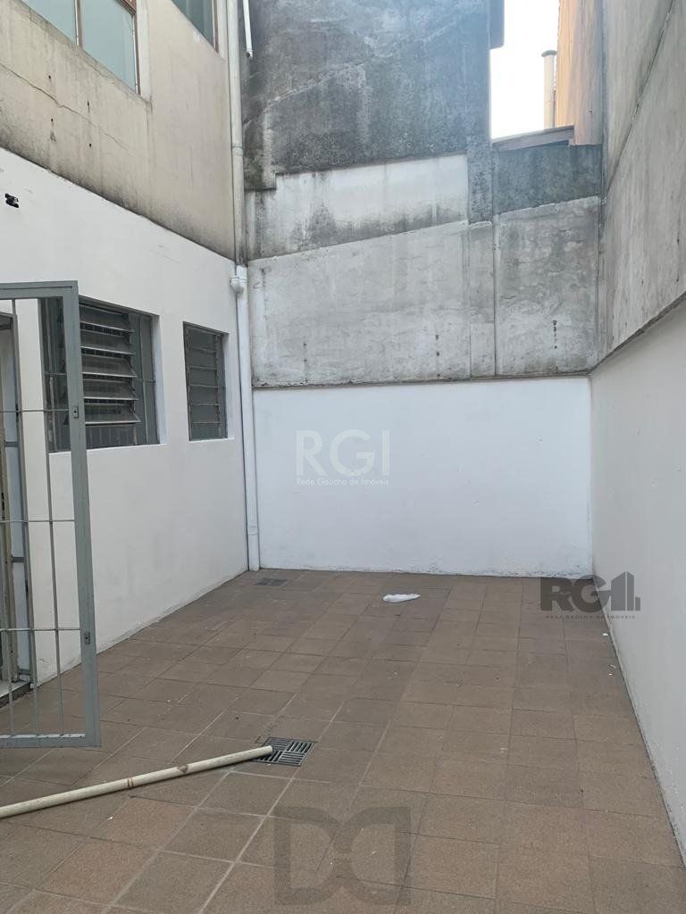 prédio comercial, com 03 andares, loja térrea, mais 04 salas. — foto 17