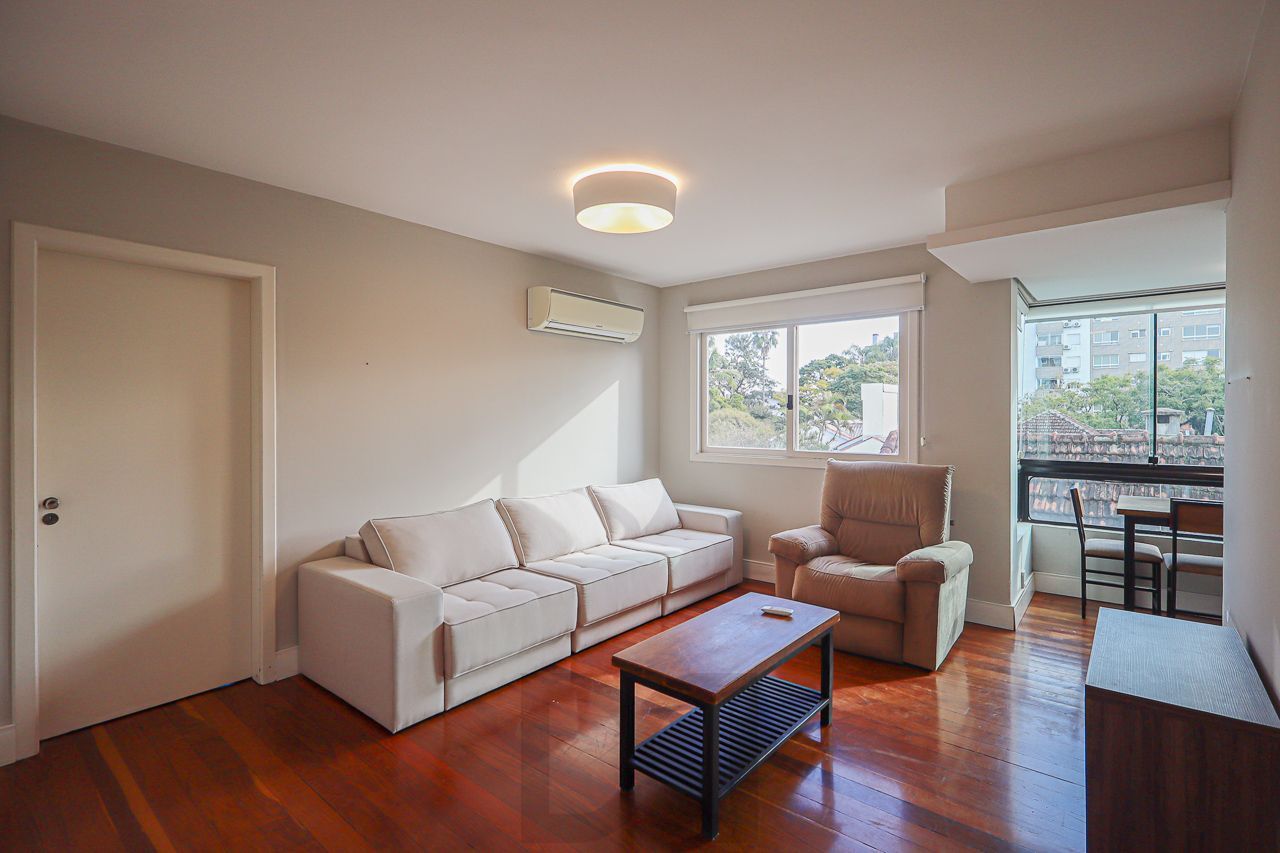 Apartamento 02 Quartos no Bairro Petrópolis em Porto Alegre — foto 2