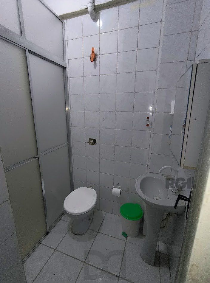 Casa no Bairro Partenon em Porto Alegre. — foto 12