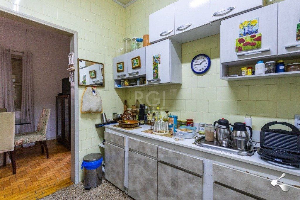 Casa para Venda - 221m², 4 dormitórios, sendo 1 suites, 2 vagas - São Geraldo — foto 8