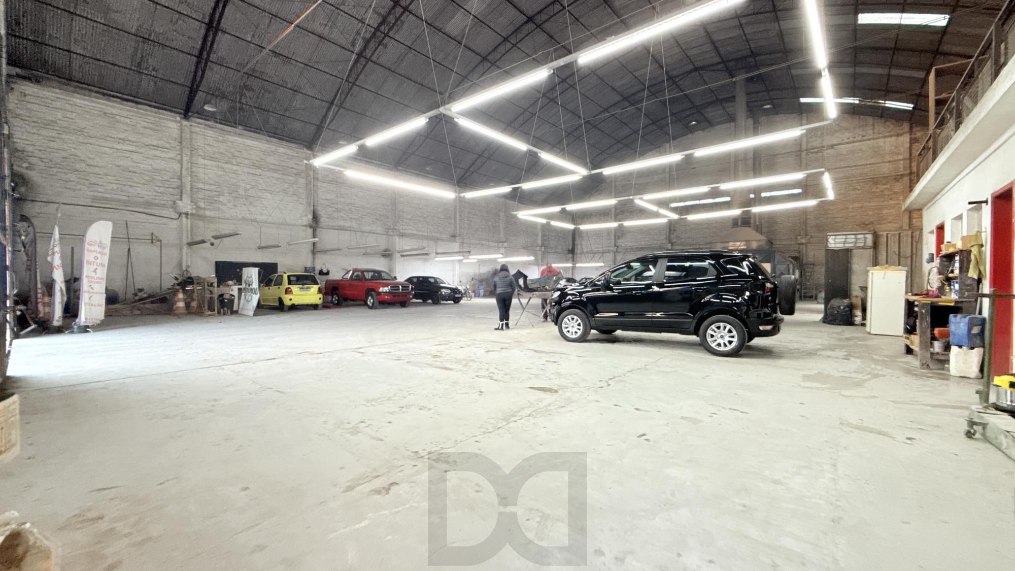 VENDE PAVILHÃO COM 1036 M² CONSTRUÍDOS EM TERRENO DE 1156M² COM TESTADA DE 29,20². — foto 1