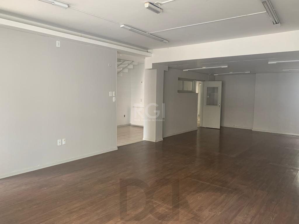 Casa Comercial com 03 pisos no Bairro Floresta — foto 8