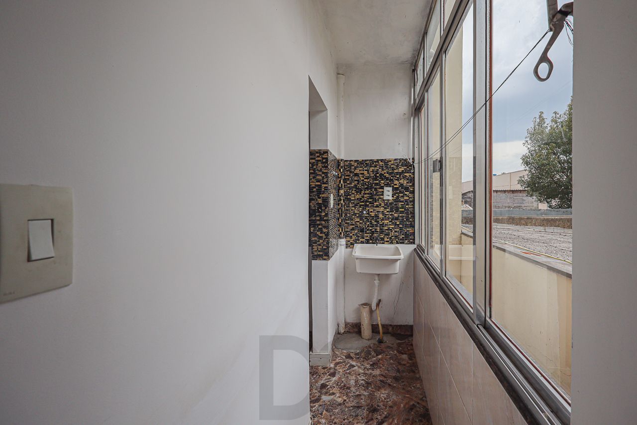 Apartamento 02 dormitorios Bairro Floresta — foto 23