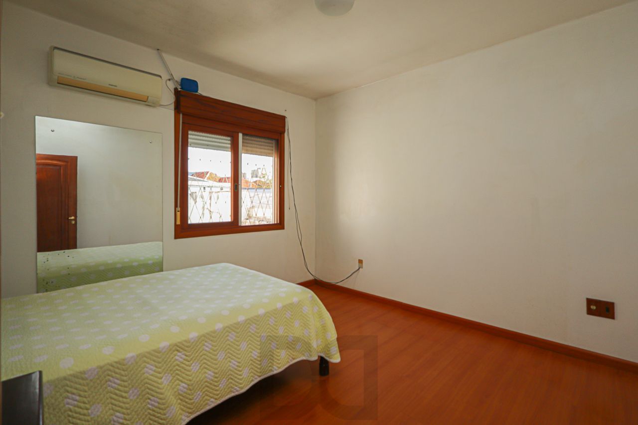 Casa à venda, 3 dormitórios, 316m², 4 vagas de garagem, Bairro São Geraldo — foto 10