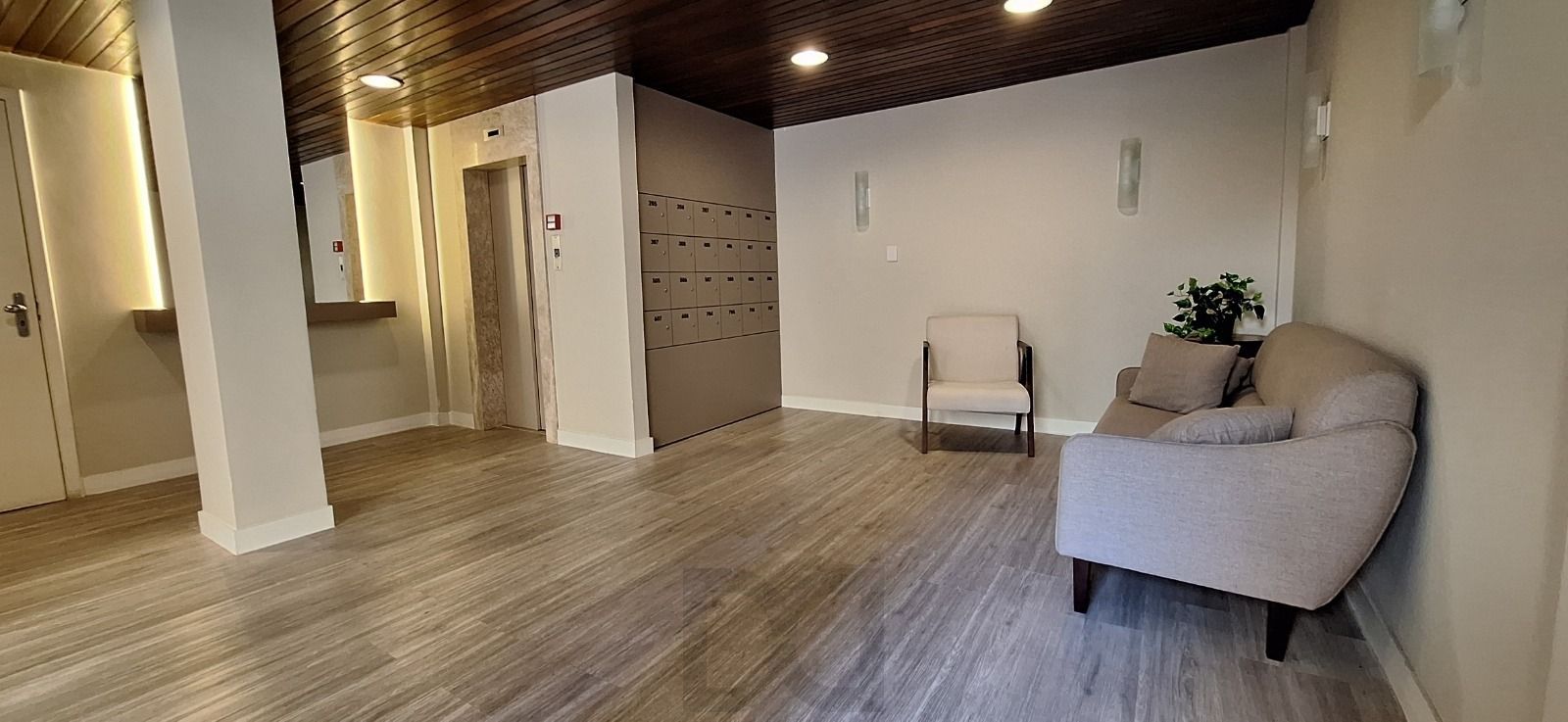 Apartamento 01 dormitório com garagem no Mont Serrat — foto 19