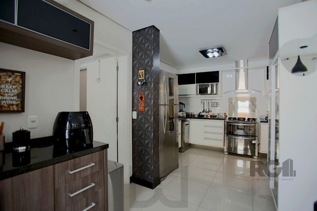 Casa 3 dormitórios, 300m², 3 banheiros, 4 garagens, Bairro Ecoville — foto 11