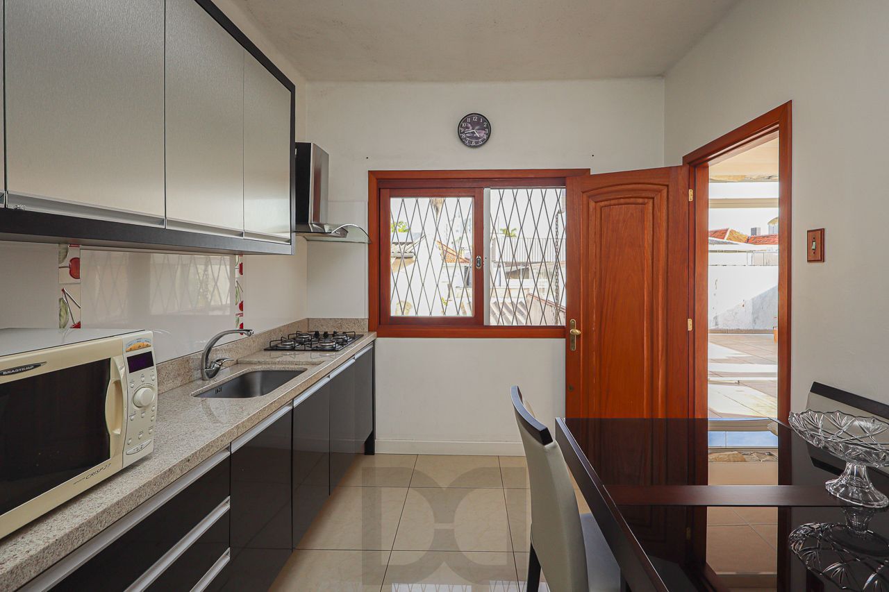 Casa à venda, 3 dormitórios, 316m², 4 vagas de garagem, Bairro São Geraldo — foto 13