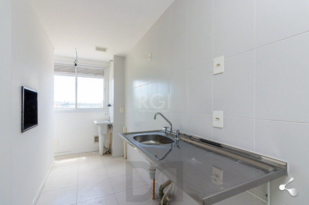vende 03 dormitórios, living para dois ambientes, banheiro social, cozinha com churrasqueira e área de serviço com garagem — foto 24