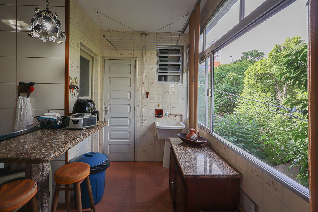 Apartamento 04 dormitórios Higienópolis Porto Alegre — foto 11