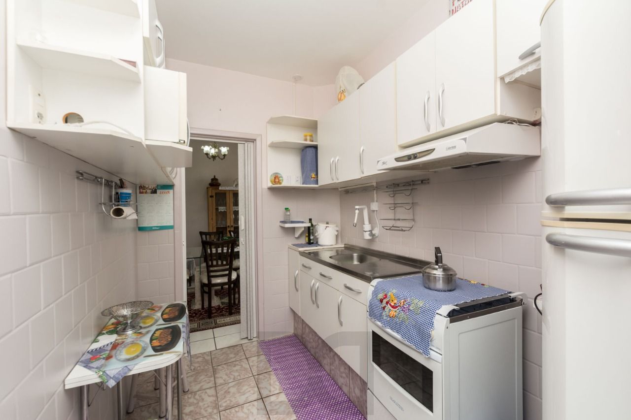 Apartamento, 2 dormitórios, 2 banheiros, 114m², Bairro Floresta — foto 16