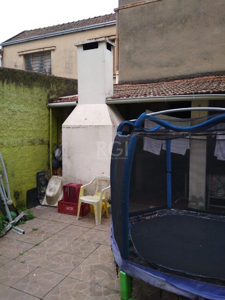Casa para Venda - 265m², 5 dormitórios, sendo 2 suites, Floresta — foto 32