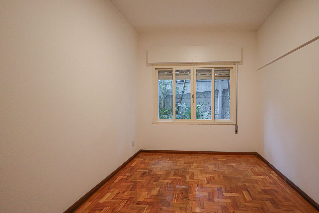 Apartamento 1 dormitório,  com garagem, 50m2, Bairro Higienópolis — foto 9