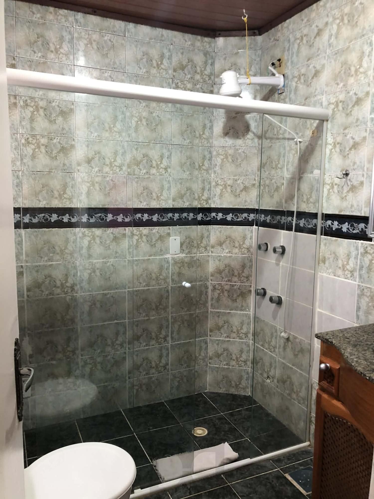 Predio residencial sendo uma cobertura e mais 03 apartamentos — foto 22