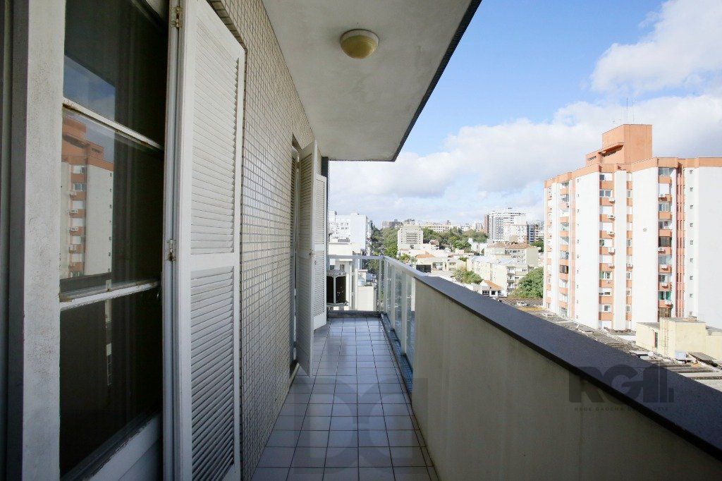 Vendo excelente cobertura com vista cinematografia, no Bairro Floresta. — foto 65