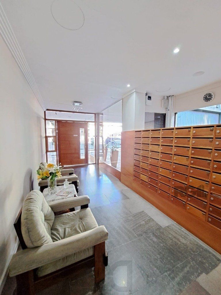 Vendo excelente cobertura com vista cinematografia, no Bairro Floresta. — foto 82