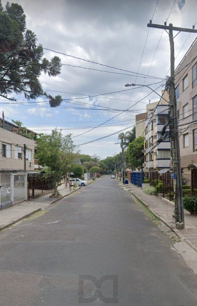 Terreno a venda no bairro Jardim Botânico — foto 4