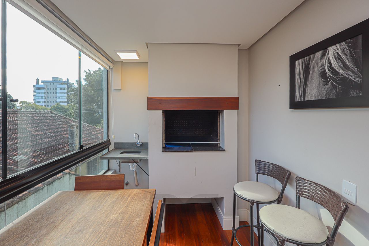 Apartamento 02 Quartos no Bairro Petrópolis em Porto Alegre — foto 5