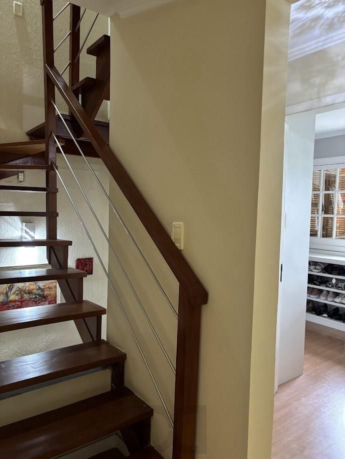 Casa em Condomínio com 3 Dormitórios, Suíte, Sótão e 2 Vagas — foto 14