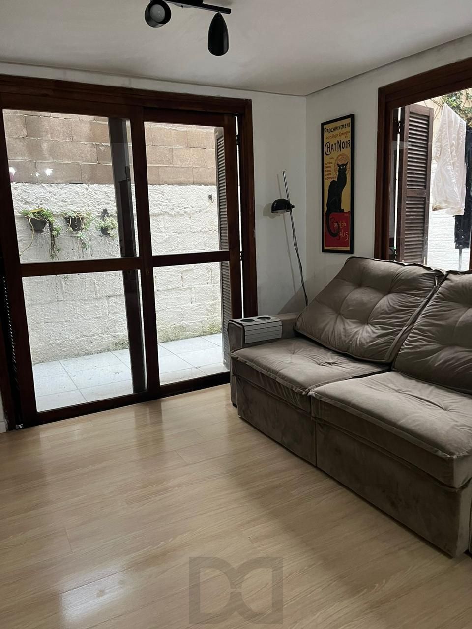Apartamento a venda, 2 quartos, 38m² no Bairro Menino Deus — foto 2
