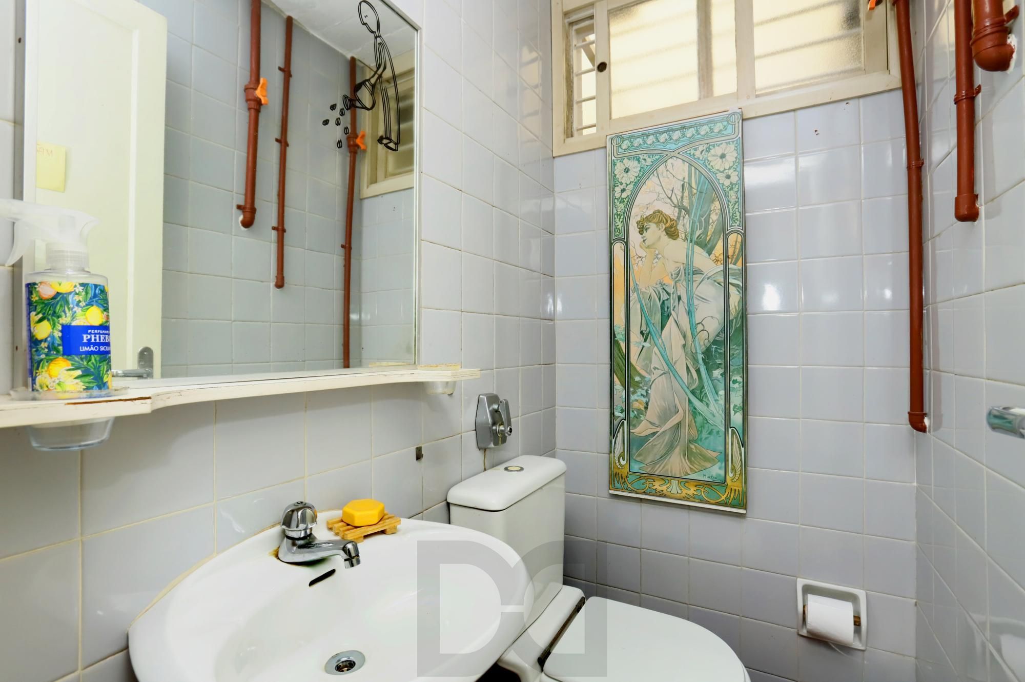 Casa no Bairro Petrópolis em Porto Alegre - Rua calma junto Av. Protásio Alves — foto 23