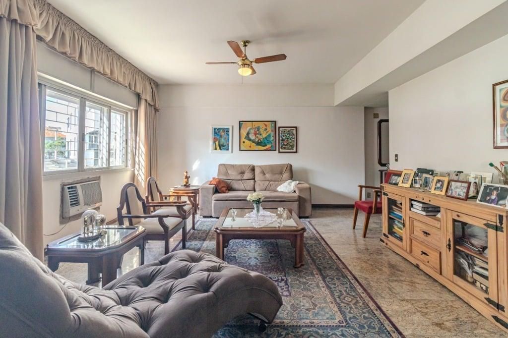 Vendo apartamento no bairro Floresta, em frente ao colégio Marista São Pedro. com 143,00m2 de área privativa — foto 22