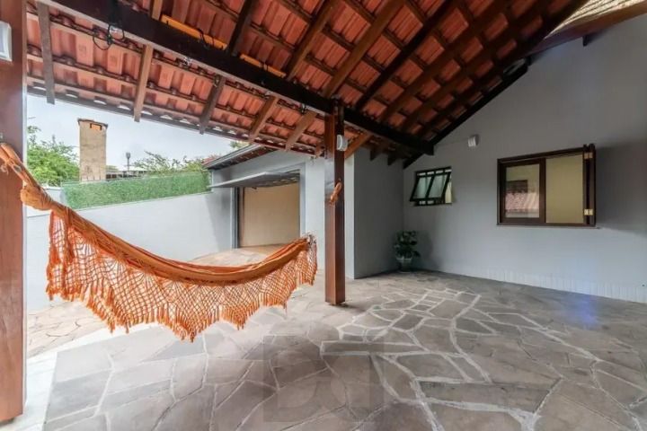 Casa 4 quartos com 233 m2 — foto 23