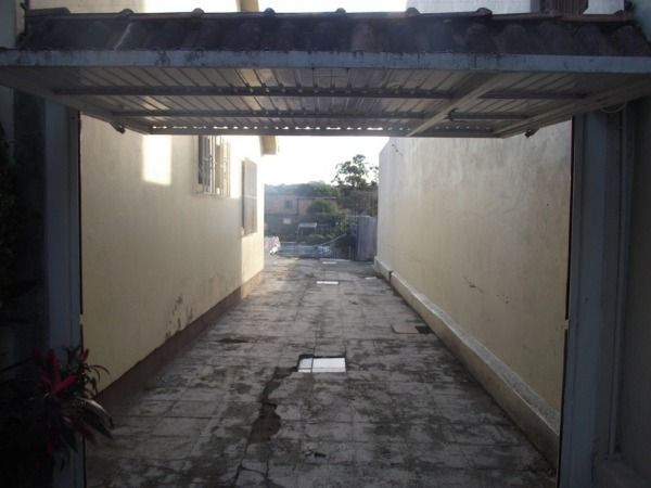 Casa com 03 quartos em terreno de 13:20 x 7501, no bairro Medianeira — foto 29