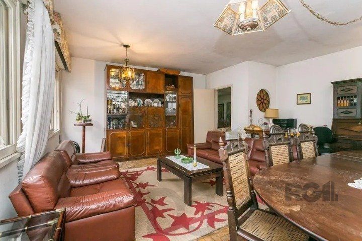 Casa Residencial ou comercial com 4 dormitórios, 2 banheiros — foto 11