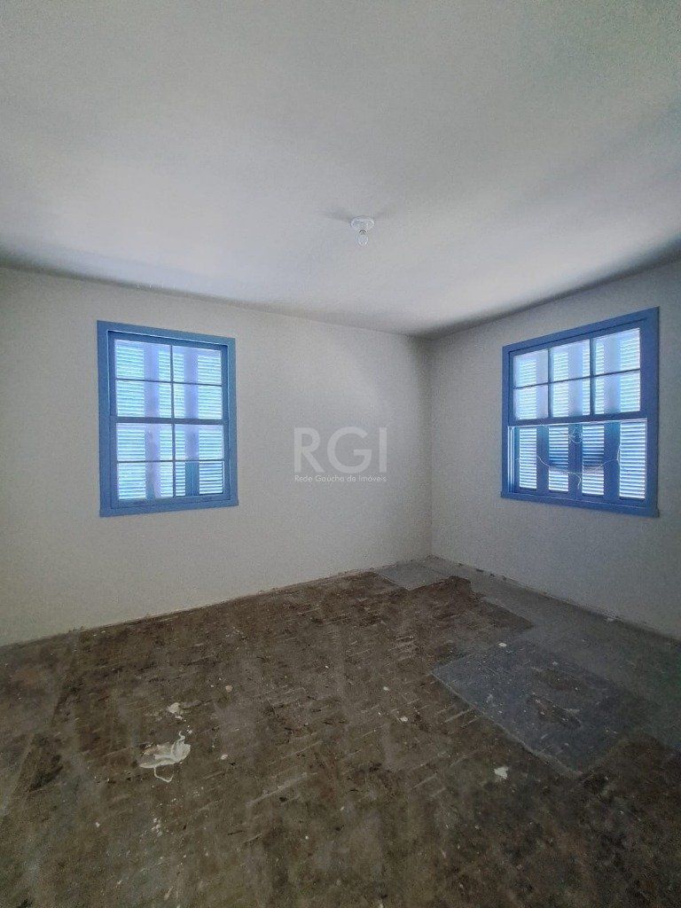 Casa comercial no 4 distrito de Porto Alegre — foto 33