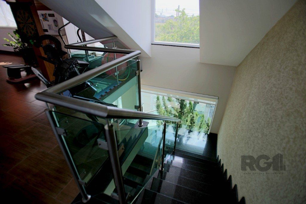 Casa 3 dormitórios, 300m², 3 banheiros, 4 garagens, Bairro Ecoville — foto 48