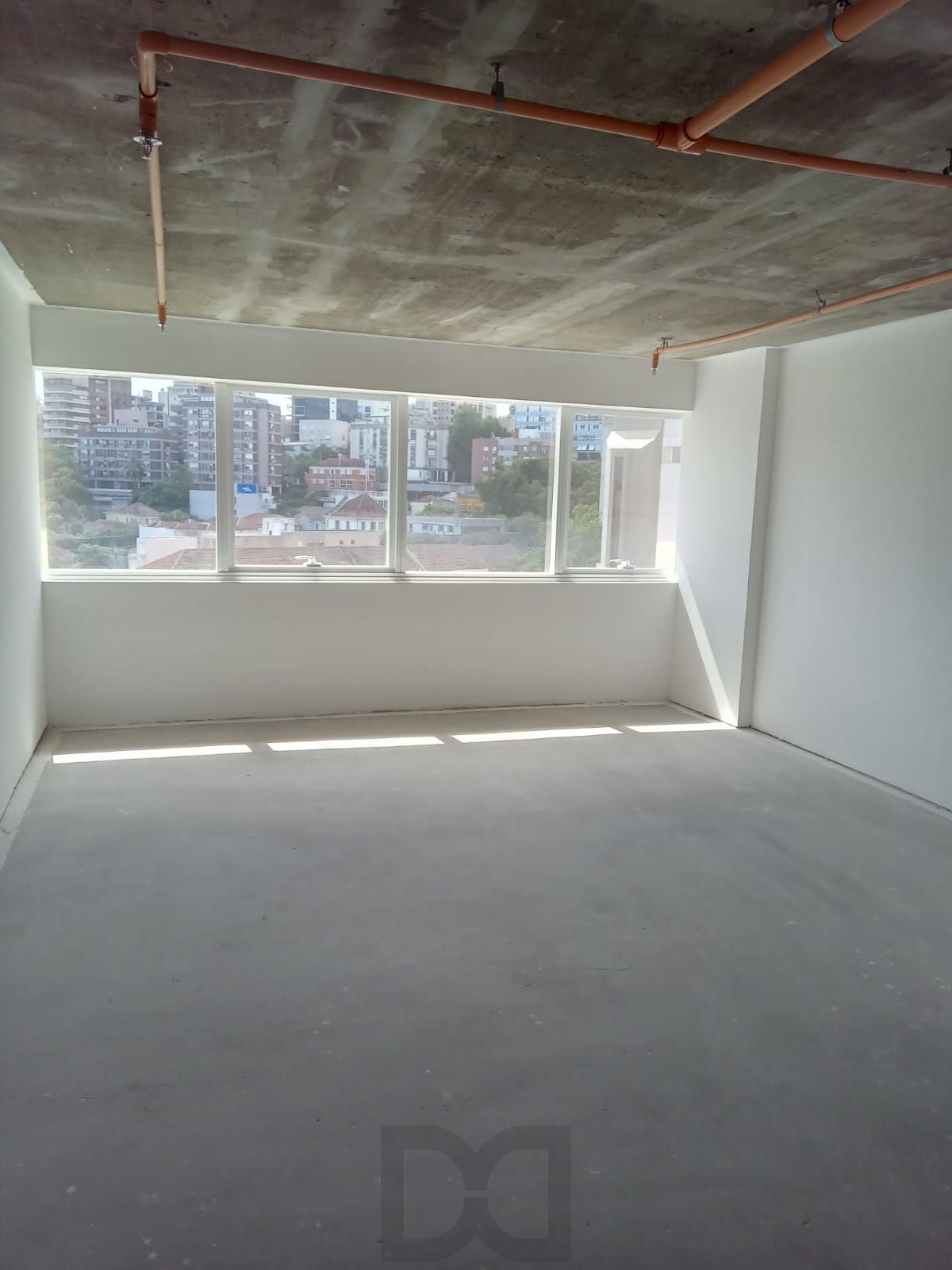 Sala comercial com garagem no DOC na Ramiro Barcelos — foto 4