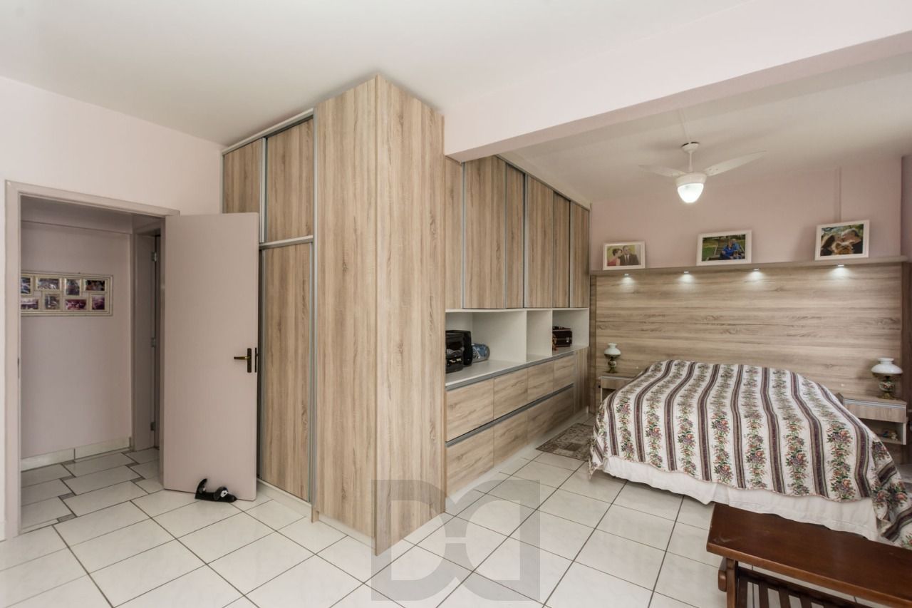 Apartamento, 2 dormitórios, 2 banheiros, 114m², Bairro Floresta — foto 23