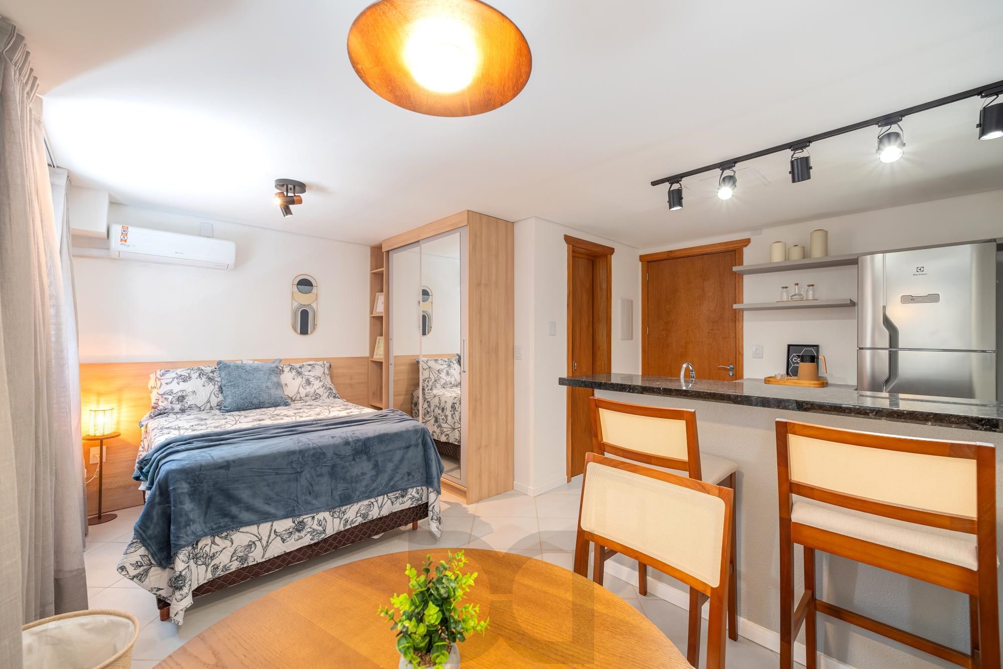 Apartamento à Venda | 1 Dormitório | Centro Histórico — foto 2