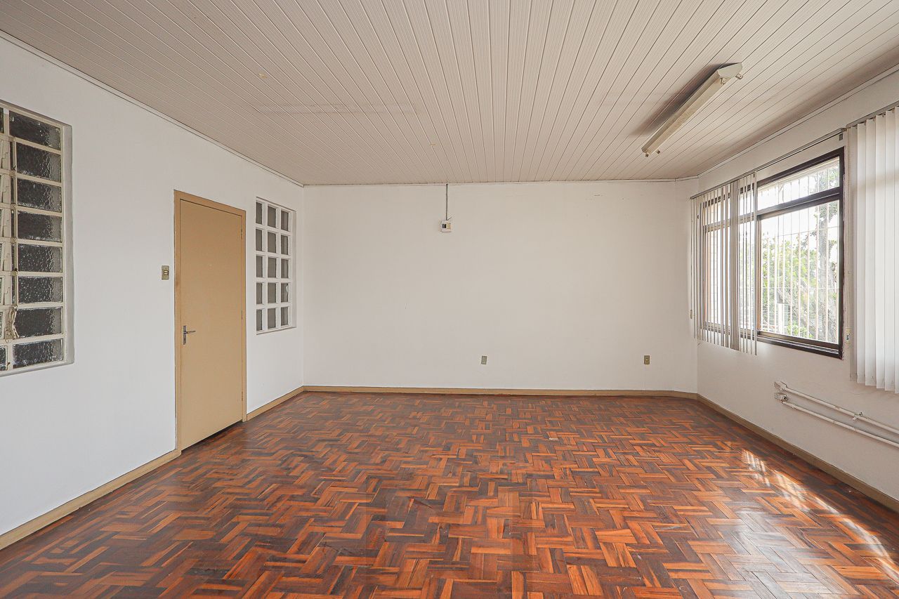 Prédio Comercial com entrada para caminhão — foto 10